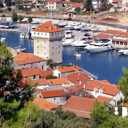 With A Parking Space Marina, Trogir - 21358 Lägenhet *